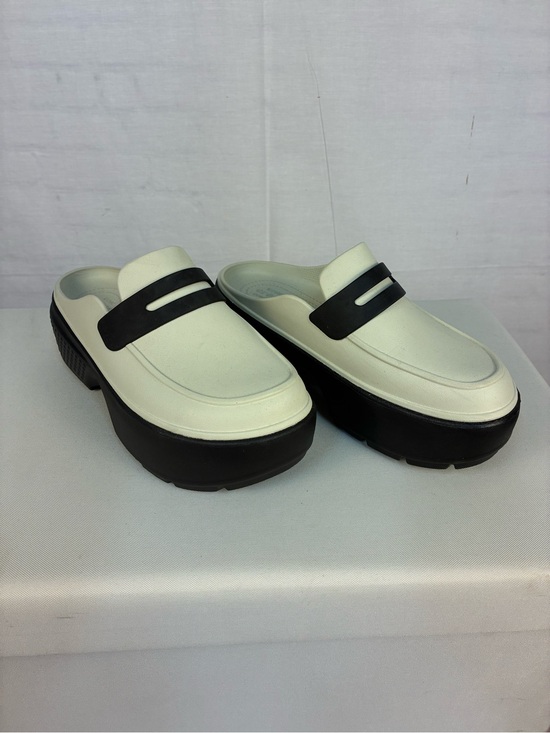 CROCS Shoes - Crocs Stomp Loafer Clogs in Linen/Black 11